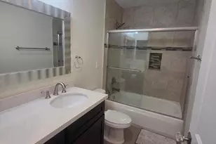 5525 E Thomas Rd, Phoenix, AZ 85018 - Photo 11