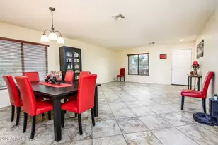 19436 N Lousandra Dr, Maricopa, AZ 85138 - Photo 5