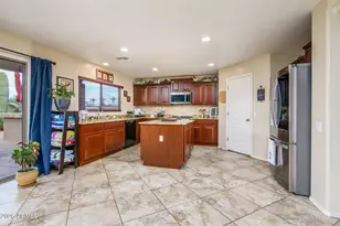 19436 N Lousandra Dr, Maricopa, AZ 85138 - Photo 7