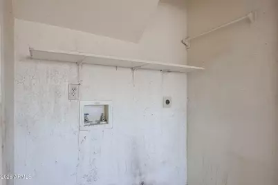 8106 W Wethersfield Road, Peoria, AZ 85381 - Photo 19