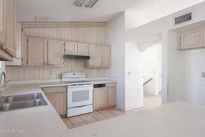 8106 W Wethersfield Road, Peoria, AZ 85381 - Photo 31