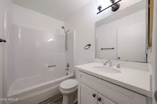 3830 W Crittenden Ln, Phoenix, AZ 85019 - Photo 23