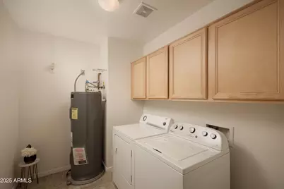 2989 N 44th Street #Unit 2001, Phoenix, AZ 85018 - Photo 15