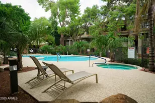 2989 N 44th St, Phoenix, AZ 85018 - Photo 23