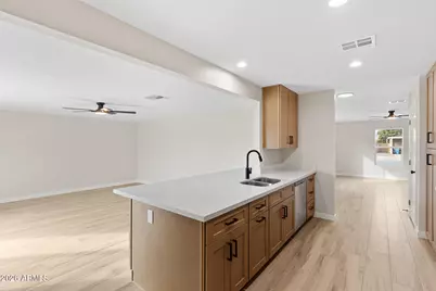 4331 N 70th Avenue, Phoenix, AZ 85033 - Photo 17