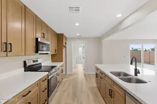 4331 N 70th Ave, Phoenix, AZ 85033 - Photo 13