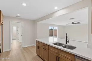 4331 N 70th Ave, Phoenix, AZ 85033 - Photo 19