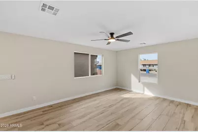 4331 N 70th Avenue, Phoenix, AZ 85033 - Photo 9