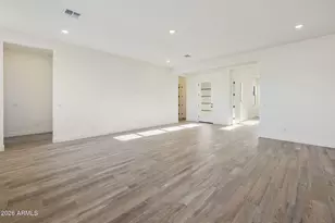 10127 S 51st Ln, Laveen, AZ 85339 - Photo 11