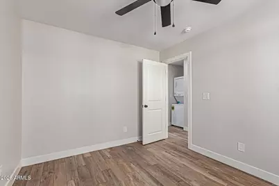 6421 S 23rd Street # B, Phoenix, AZ 85042 - Photo 7