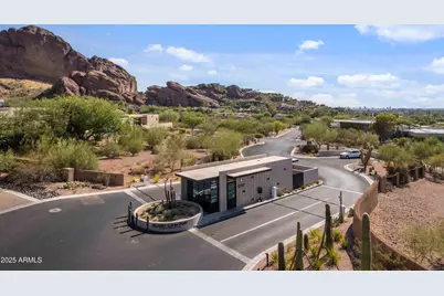 5984 N Echo Canyon Drive, Phoenix, AZ 85018 - Photo 83