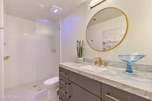 5984 N Echo Canyon Dr, Phoenix, AZ 85018 - Photo 53