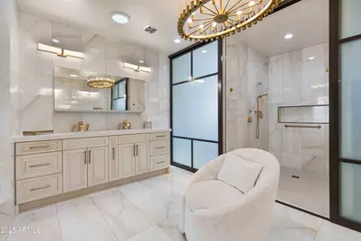 5984 N Echo Canyon Drive, Phoenix, AZ 85018 - Photo 11