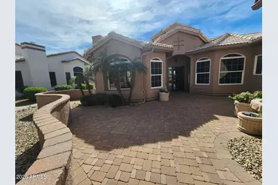 15061 W Pinchot Avenue, Goodyear, AZ 85395 - Photo 5