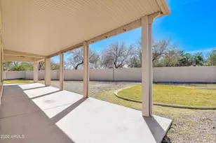 1767 E Carob Dr, Chandler, AZ 85286 - Photo 29