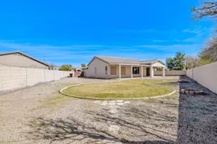 1767 E Carob Dr, Chandler, AZ 85286 - Photo 33