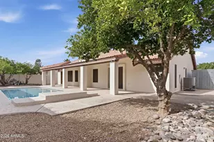 6713 W Kerry Ln, Glendale, AZ 85308 - Photo 35