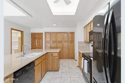 6713 W Kerry Lane, Glendale, AZ 85308 - Photo 5