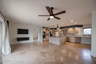 4704 N 83rd St, Scottsdale, AZ 85251 - Photo 9