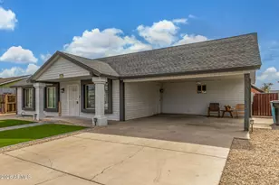 6945 W Merrell St, Phoenix, AZ 85033 - Photo 3