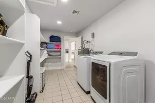 6945 W Merrell St, Phoenix, AZ 85033 - Photo 19