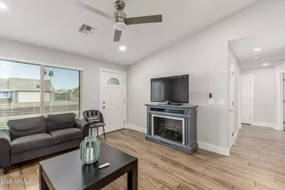 6945 W Merrell Street, Phoenix, AZ 85033 - Photo 5