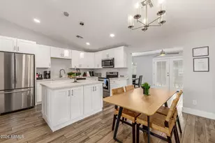 6945 W Merrell St, Phoenix, AZ 85033 - Photo 11