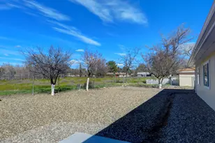 3960 E Lake Shore Dr, Rimrock, AZ 86335 - Photo 21