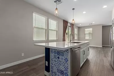 14231 W Bronco Trail, Surprise, AZ 85387 - Photo 5