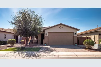 903 W Sisso Tree Avenue, San Tan Valley, AZ 85140 - Photo 1