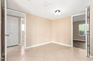 1049 E Carter Dr, Tempe, AZ 85282 - Photo 7