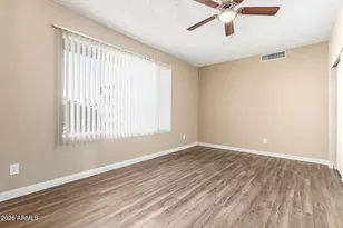 1049 E Carter Dr, Tempe, AZ 85282 - Photo 13