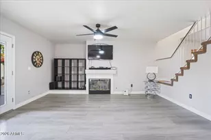 2018 E Wahalla Ln, Phoenix, AZ 85024 - Photo 11