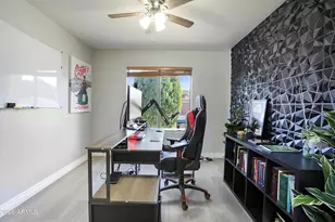 2018 E Wahalla Ln, Phoenix, AZ 85024 - Photo 15