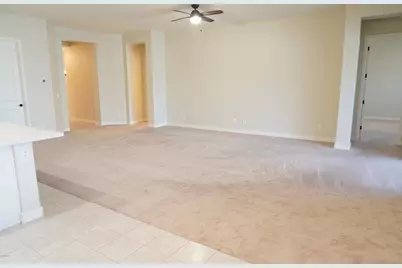 10274 W Fetlock Trail, Peoria, AZ 85383 - Photo 13