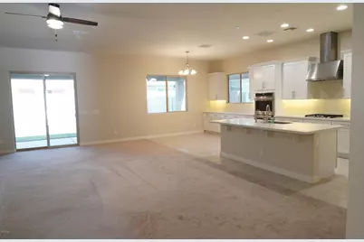 10274 W Fetlock Trail, Peoria, AZ 85383 - Photo 11