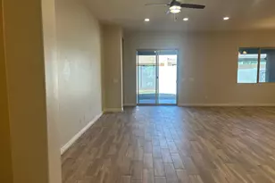 10274 W Fetlock Trail, Peoria, AZ 85383 - Photo 19