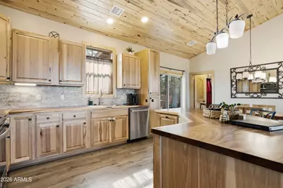 2718 Church Lane, Overgaard, AZ 85933 - Photo 13