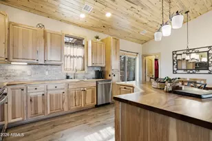 2718 Church Ln, Overgaard, AZ 85933 - Photo 13