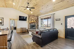 2718 Church Ln, Overgaard, AZ 85933 - Photo 9