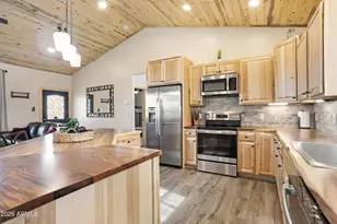 2718 Church Ln, Overgaard, AZ 85933 - Photo 13