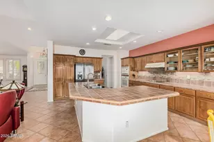 18030 N Saddle Ridge Dr, Surprise, AZ 85374 - Photo 9