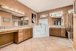 18030 N Saddle Ridge Dr, Surprise, AZ 85374 - Photo 19