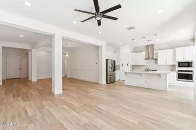 22721 N 34th Street, Phoenix, AZ 85050 - Photo 11