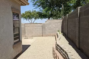 5905 West Odeum Ln, Phoenix, AZ 85043 - Photo 19