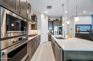 10544 W Harmony Ln, Peoria, AZ 85382 - Photo 3