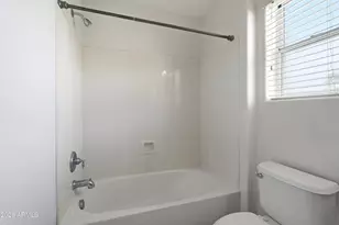 4302 E Carla Vista Dr, Gilbert, AZ 85295 - Photo 17