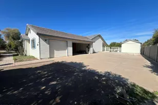 17218 E Starflower Ct, Queen Creek, AZ 85142 - Photo 29