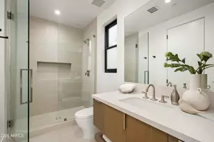 6748 E Berneil Ln, Paradise Valley, AZ 85253 - Photo 45