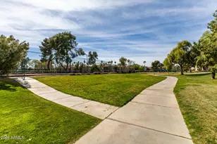 9275 E Mission Ln, Scottsdale, AZ 85258 - Photo 25